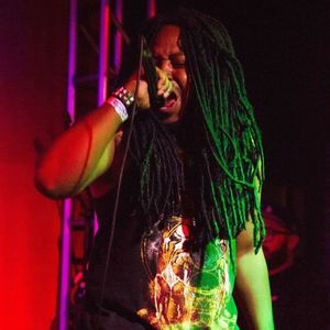 Meet your Posher, Eli